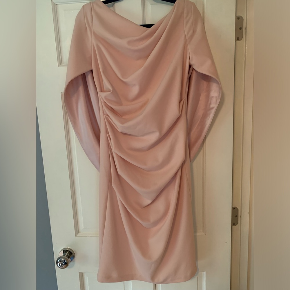 BETSY & ADAM Jordan Cape Sleeve Crepe Sheath Dress in Blush Size US 8